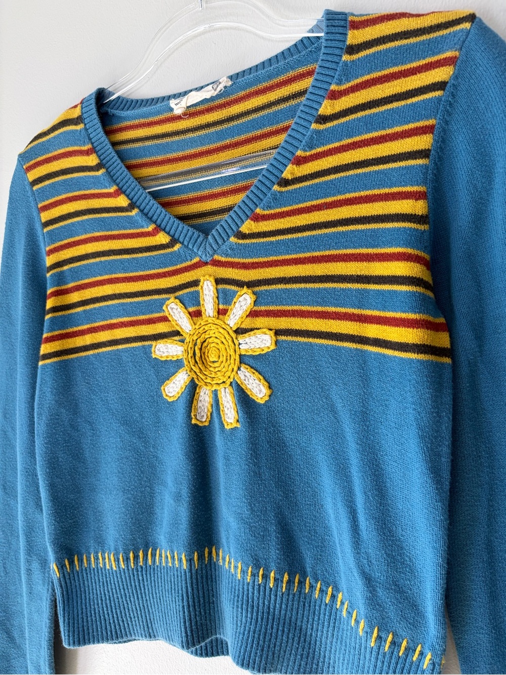 Back Beat Co Organic Cotton Sun V-Neck Sweater - Picture 3 of 14